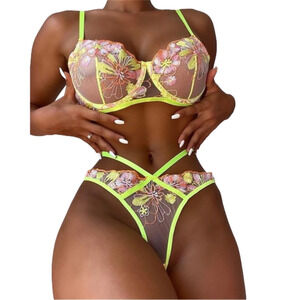 daisy Lingerie Set
